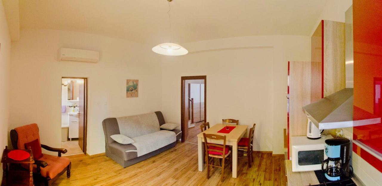Apartman Aurora Lejlighed Poreč Eksteriør billede
