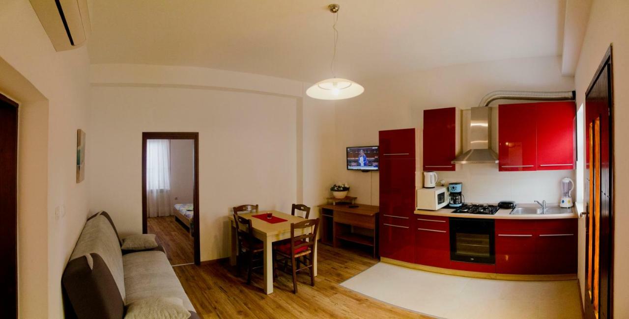 Apartman Aurora Lejlighed Poreč Eksteriør billede